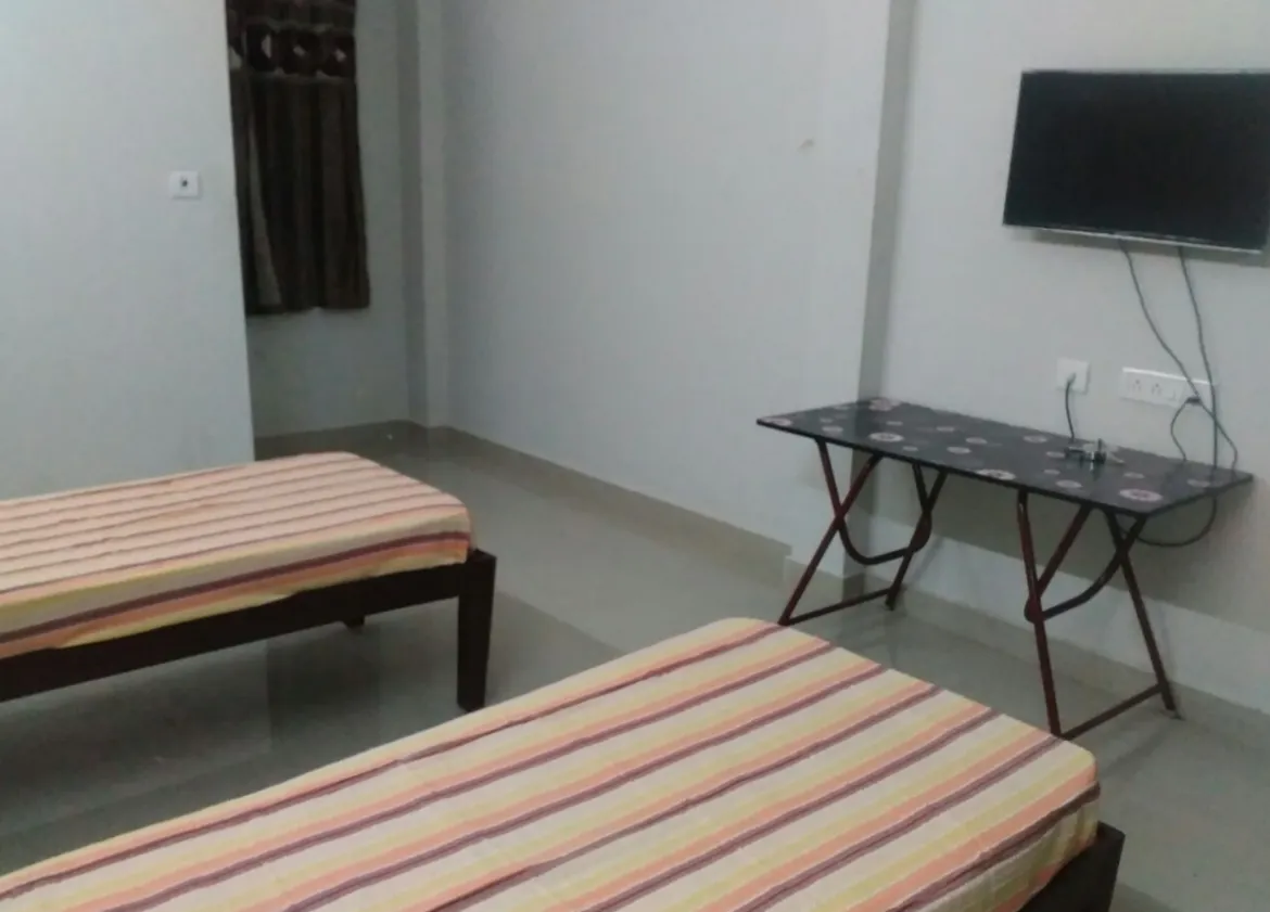 APPLE TREE MENS HOSTEL - PG # MANSION # GENTS AC PAYING GUEST