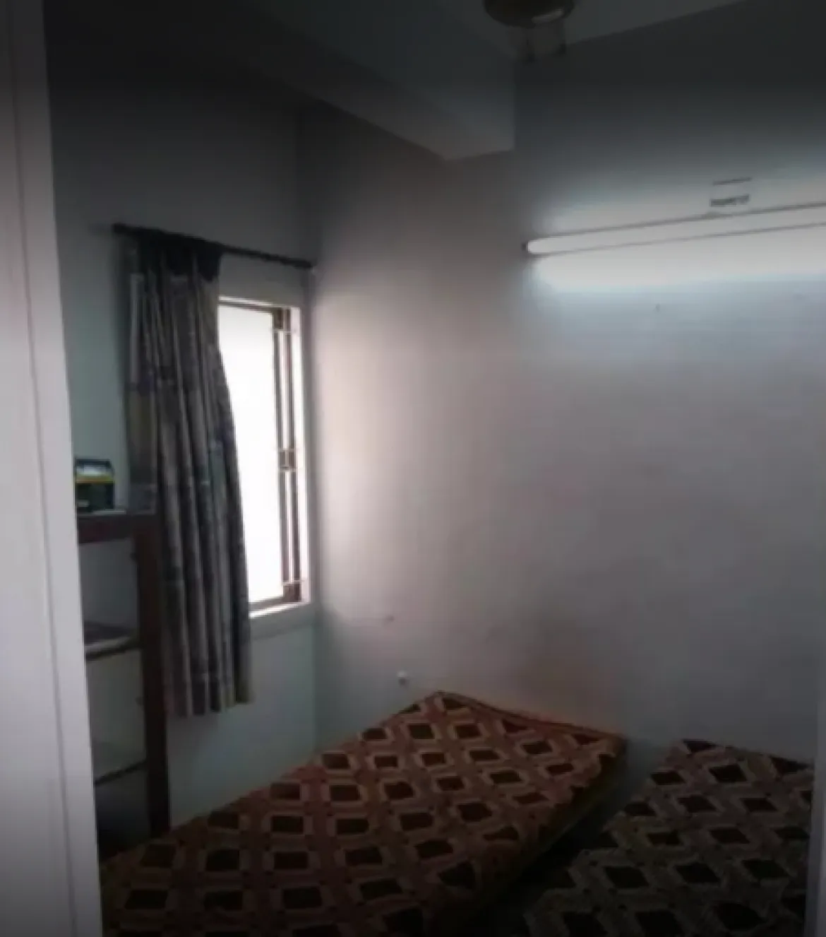 Aavkar pg & hostel in  Navrangpura, Ahmedabad, Gujarat