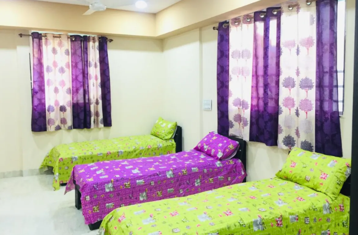 Aditri accommodation PG for girls Ahmedabad, Gujarat