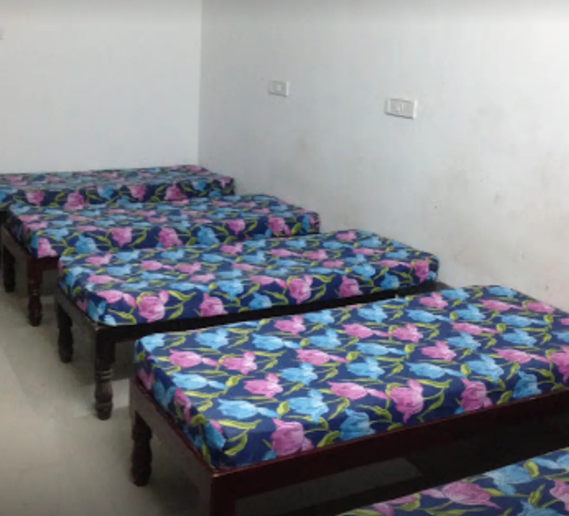 Feel At Home Perungudi Ladies Hostel - Womens Hostel in Chennai