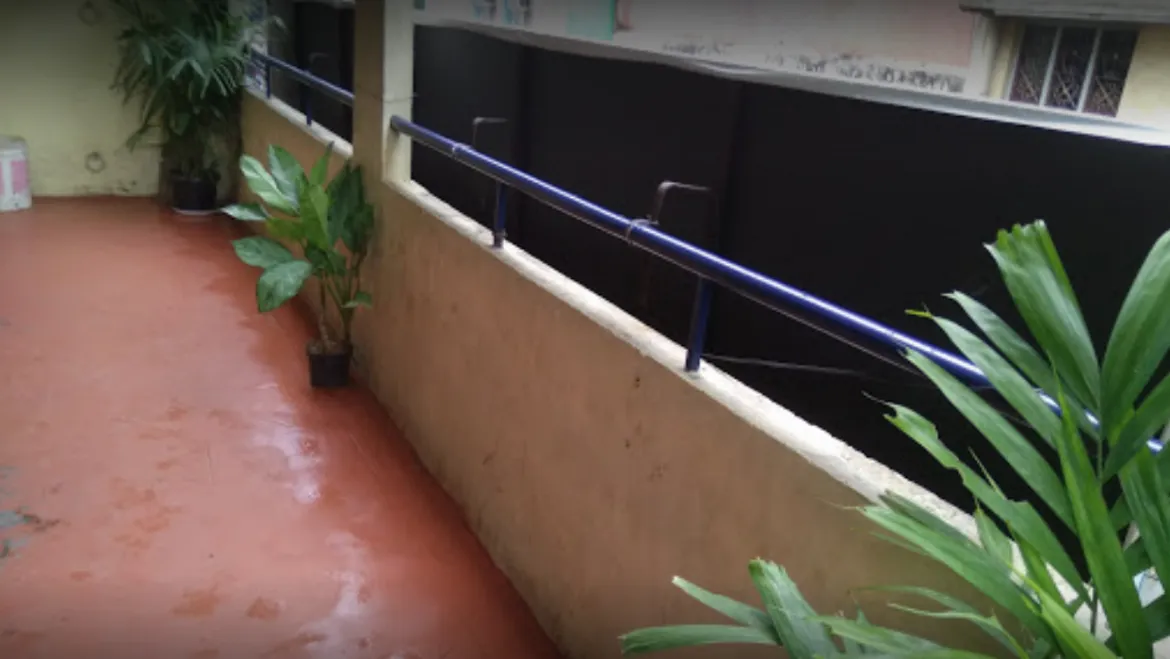 Hari Krishna Mens Pg