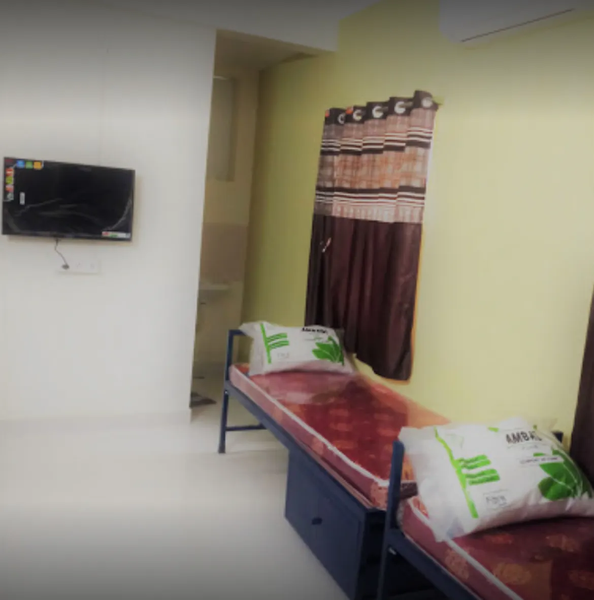 JJ Homes PG - Working Women's Hostel Near DLF
