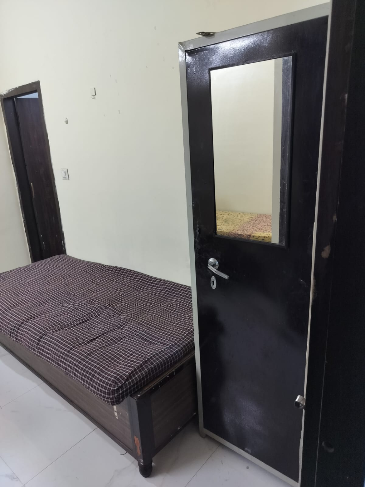 Jain Girls PG & Hostel in Vidya Nagar, Indore