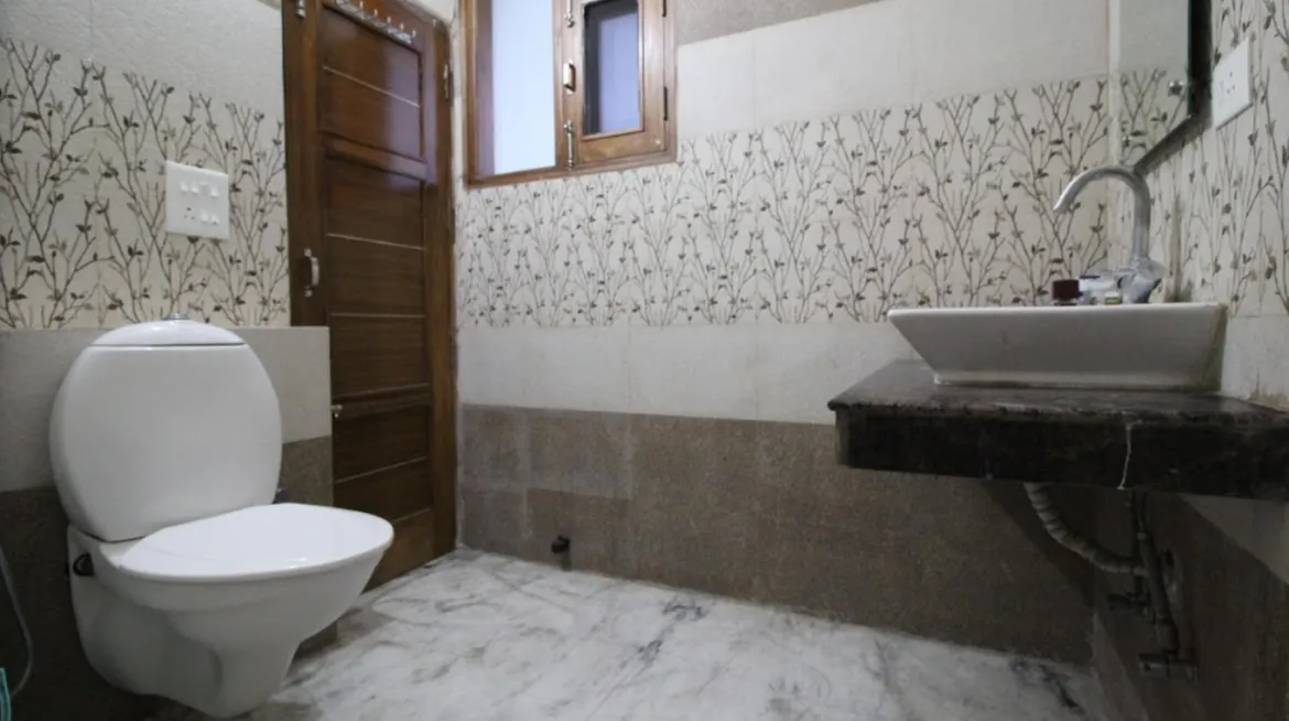 PG for Boys in Chandigarh - Sector 18 Aashray Home Stays