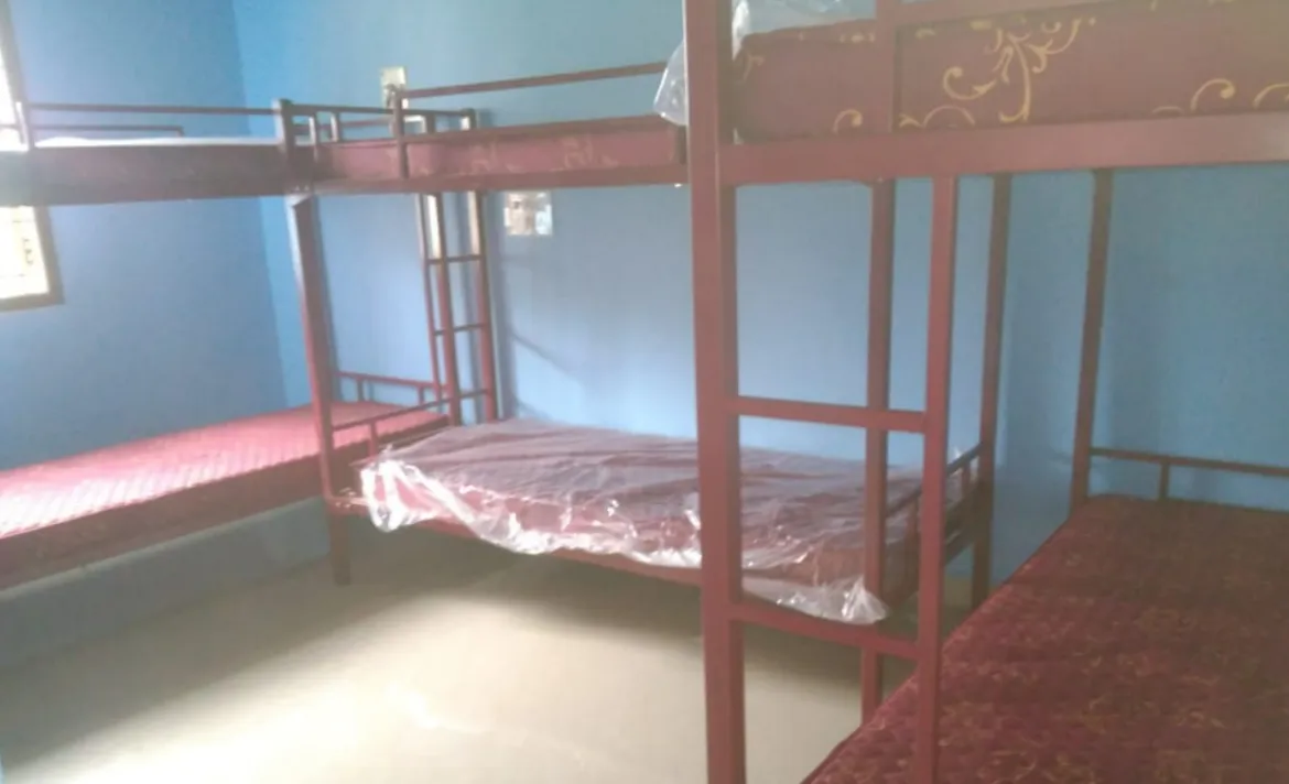 Rest N Nest Men's PG Hostel