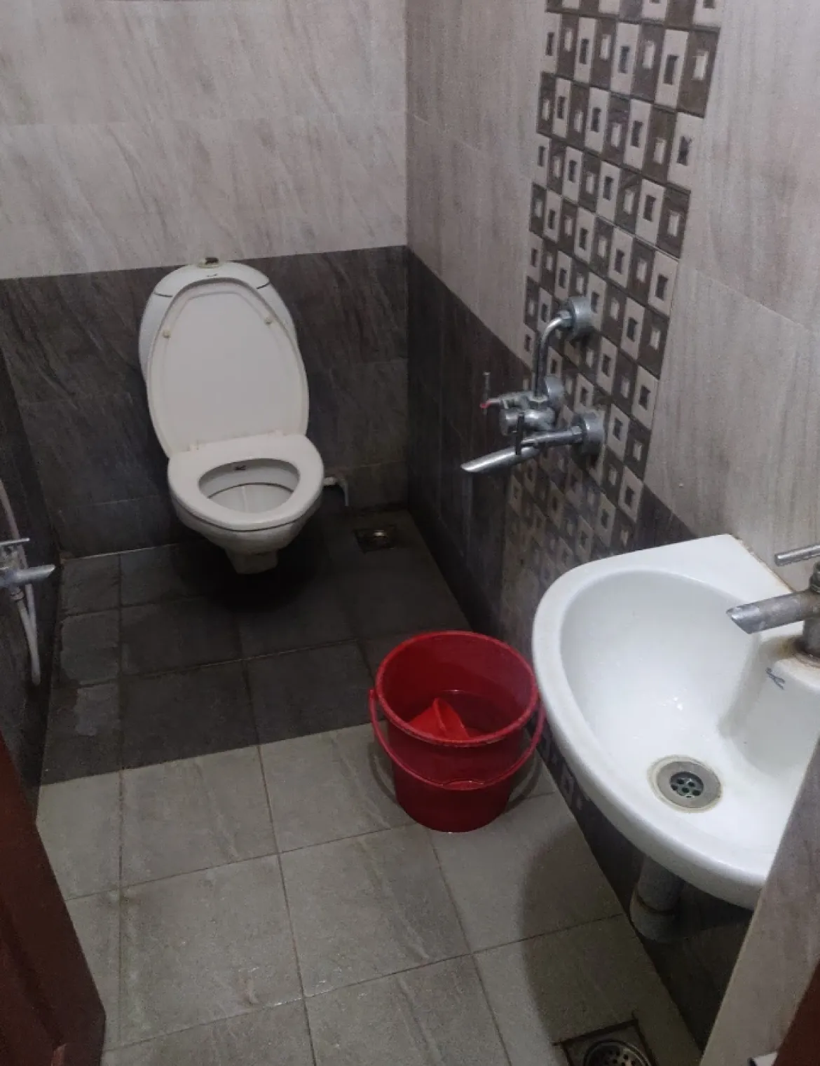 Sri Lakshmi Narayana PG Accomodation in Sholinganallur