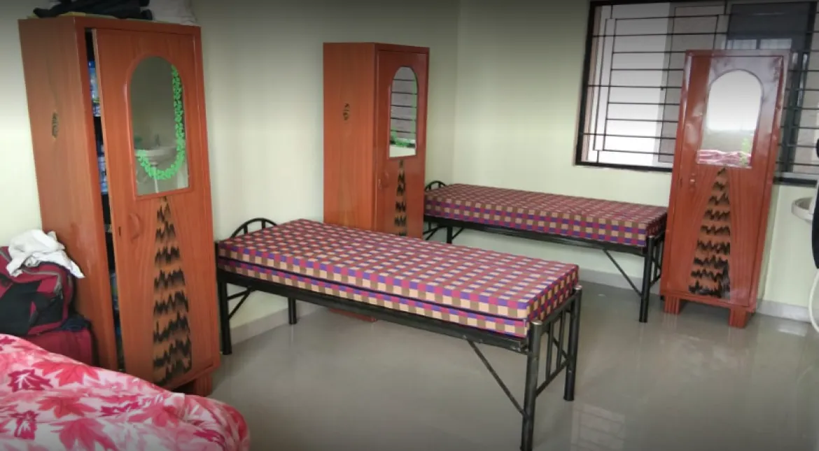 Srinivasa Luxury Pg For Gents in Bengaluru, Karnataka