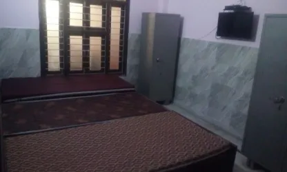 laxmi pg in Sector 38, Gurugram