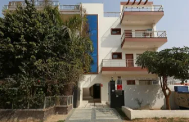 Sethi pg in sector 38  gurugram