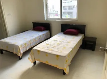 Boys PG in Sector 28 near iffco chowk and saraswati vihar MG Road Metro station