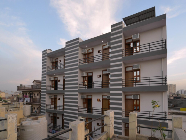 Look & Stay Pg for boys and Girls on sohna road sector 38, Gurgaon