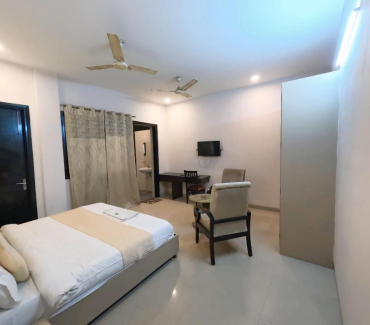 RR Luxury Coliving PG near Huda Metro, Sector 44, Gurgaon