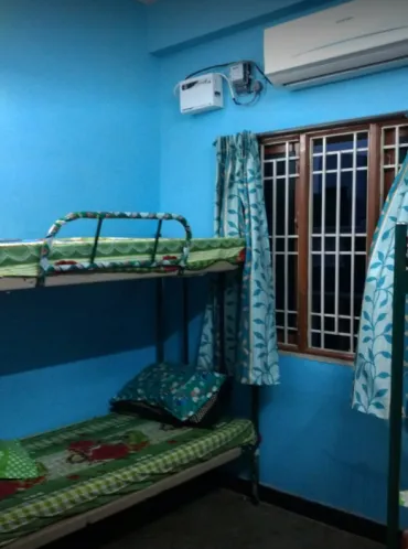 SUMATHI ILLAM (Purasawakkam) -- PG for Men / Men's Hostel