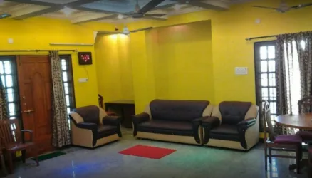 SUMATHI ILLAM (Purasawakkam) -- PG for Men / Men's Hostel