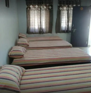 APPLE TREE MENS HOSTEL - PG # MANSION # GENTS AC PAYING GUEST