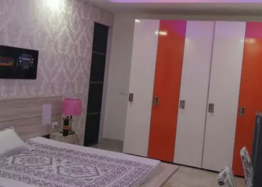 Addo Luxuria - Boys PG near Amity University Noida Sector 125