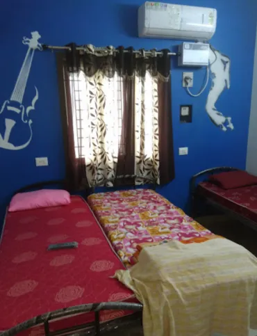 Akshay Ladies PG Hostel in Chennai medavakkam