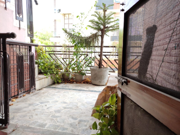 Savitri Homes Girls PG Opposite Aakash Institute Janakpuri, Vikaspuri