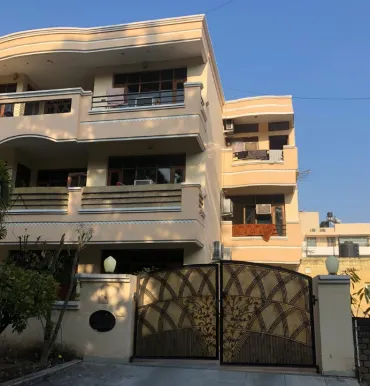 Chandigarh Student Center