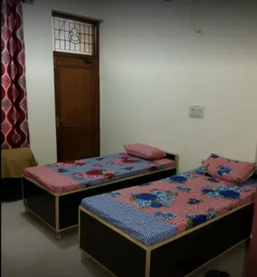 Durga PG for Girls near Prayag Hospital, Sector 41, Noida U.P