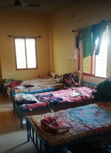 VIGNESH LADIES Paying Guest