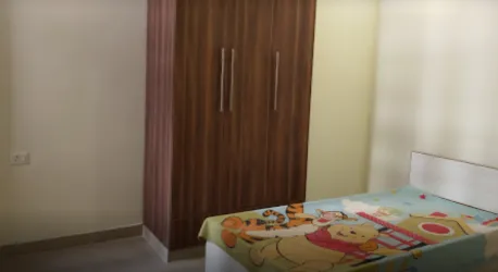 Girl's PG in Sector 77, Noida, Uttar Pradesh