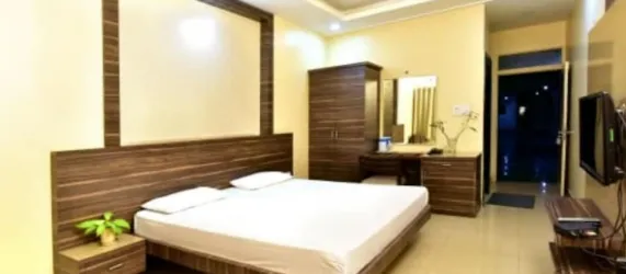 Hotel Silve in  New Subhash Nagar, Ashoka Garden, Bhopal,