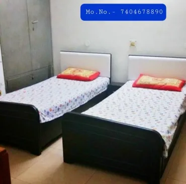 Hari Roop pg for girls in chawla colony ballabgarh