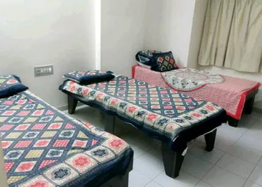 Karnavati paying guest accommodatio in Madalpur Gam, Paldi, Ahmedabad