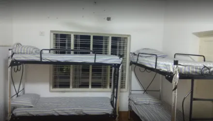 Kings Cross - Boys Hostel