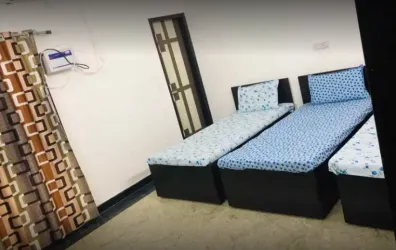 Majestic Girls Pg in Sector 19 Noida