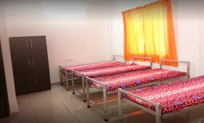 Neenu Ladies Paying Guest in Kochi