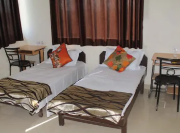 PAYING GUEST ( PG ) NOIDA