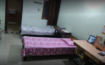 Pooja Girls PG Block C, Gamma 1, Greater Noida, Uttar Pradesh