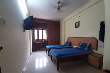 Raj Pristine (PG For Working MEN) in Bengaluru, Karnataka