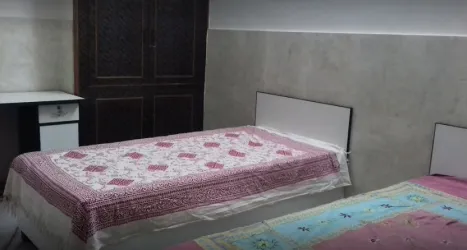 Royal Girls Hostel in Agra