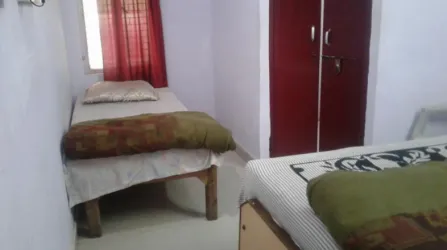 Sharma Paying Guest House