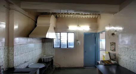 Shree Palace Girls Hostel in  Gopal Maheshwari Marg EMS House, Zone-I,