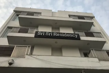 Sri Sri Residency Hotel Anand Vihar, Kaushambi, Ghaziabad, UP