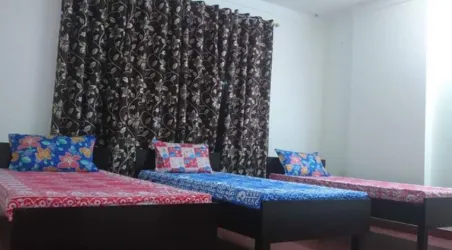 The Royal PG Vaibhav Khand, Indirapuram, Ghaziabad, Uttar Pradesh