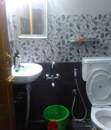 VBS PG FOR LADIES in Adugodi, Bengaluru