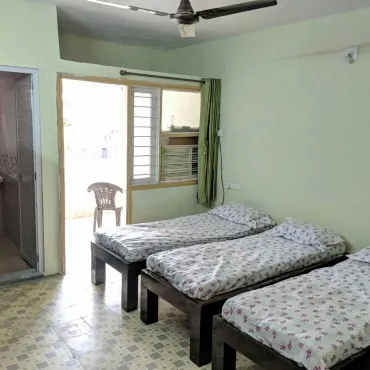 girls pg in Vastrapur, Ahmedabad, Gujarat