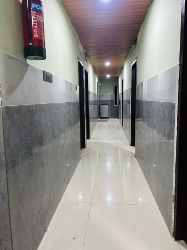 OYO LIFE SPG GRAND pg for boys in Madhapur, Hyderabad, India
