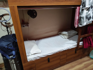 24 Hrs Ac Boys Pg in Mhada, Andheri West, Mumbai